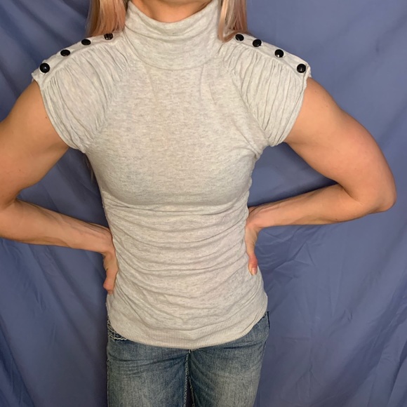 Women’s sweater top - Picture 2 of 4